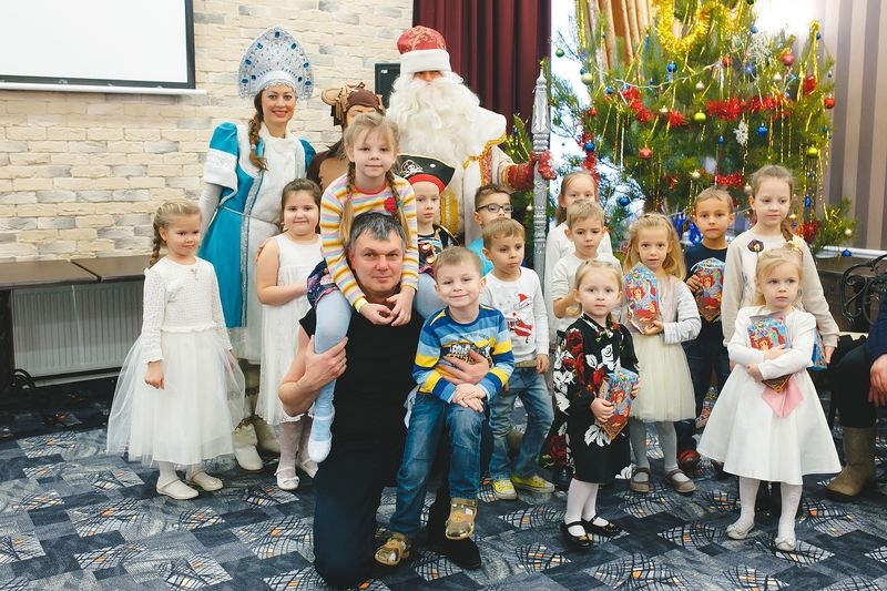 Новогодняя детская ёлка 2016 г.