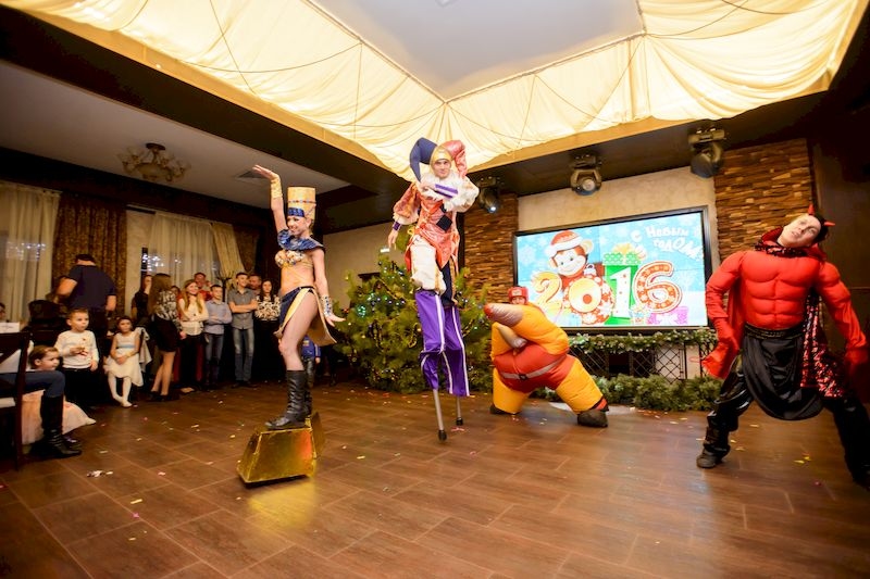 Продолжение Новогодней праздничной вечеринки 1 января 2016 г.