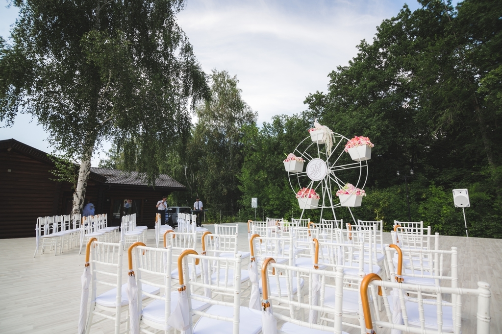 Свадьба на природе